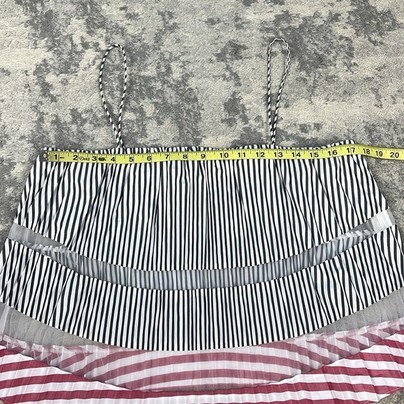 NWT Club Monaco Sunburst Tank Chemise Accordion Pleat Sheer Red White Gray M - Picture 10 of 15